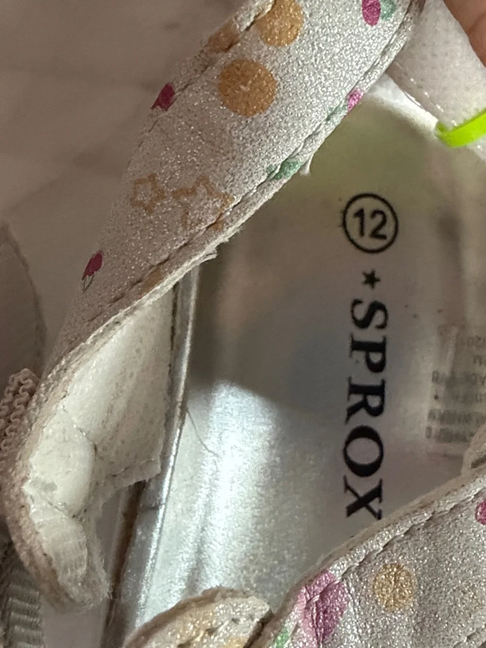 NWOT Sprox Toddler Fruit Design Girls Sandals Size 12
